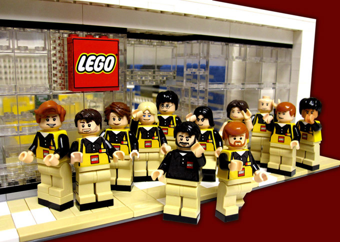 lego store employee discount