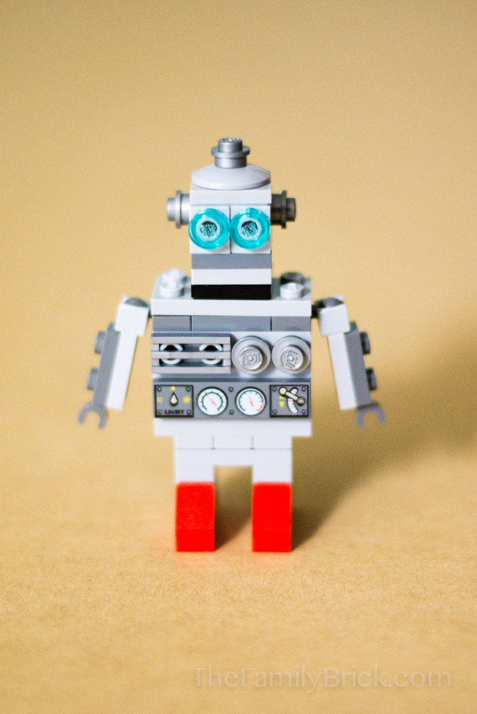LEGO Monthly Mini Build March 2015 Robot