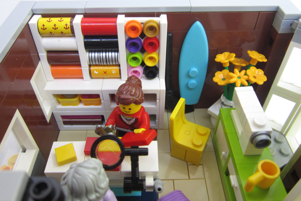 lego-moc-grandmas-sewing-room-elizabeth-nevermind-3