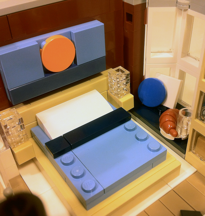 lego-moc-master-bedroom-Ben-van-Middendorp-1