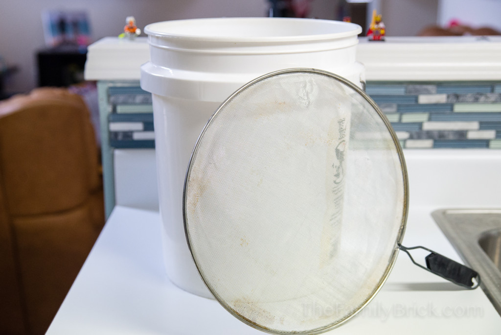 How to Clean Your LEGO Bricks-8095