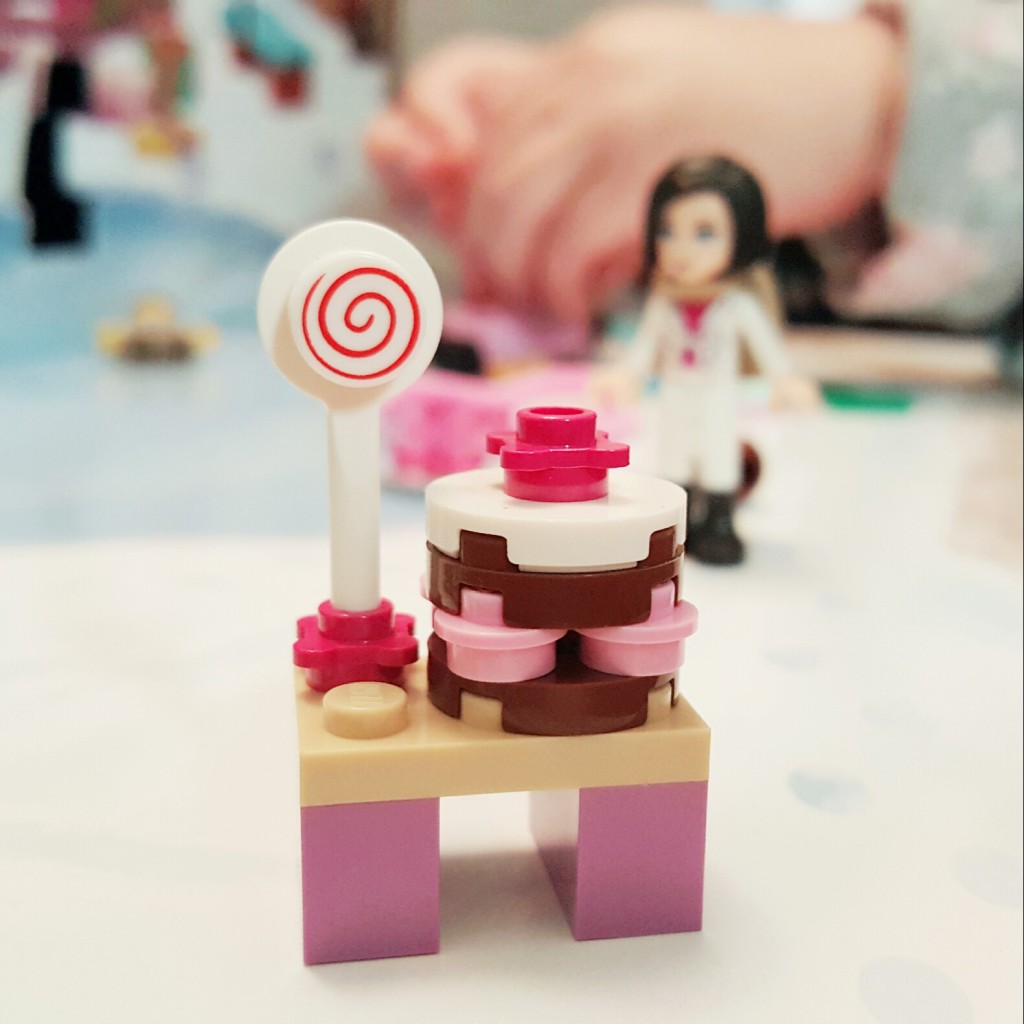 "Sweets!" - Day 16 Cake and Lollipop Stand from LEGO Friends Advent Calendar