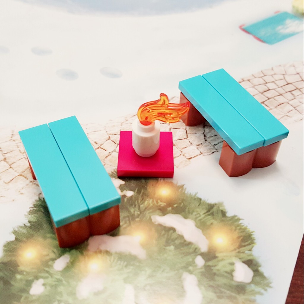 Day 17 Benches and Fire Pit from LEGO Friends Advent Calendar
