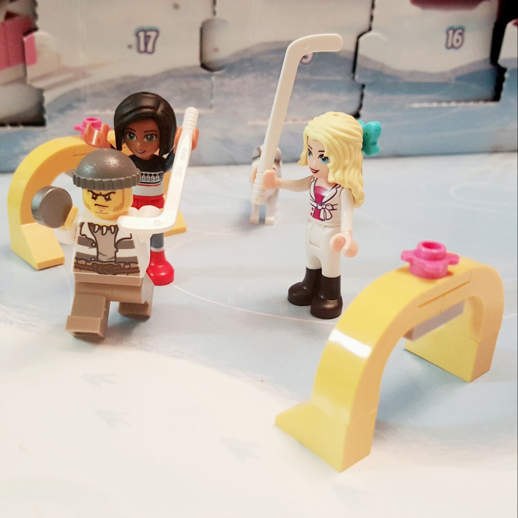 "Come back here, hockey puck thief!" - Day 20 Hockey Goals from LEGO Friends Advent Calendar