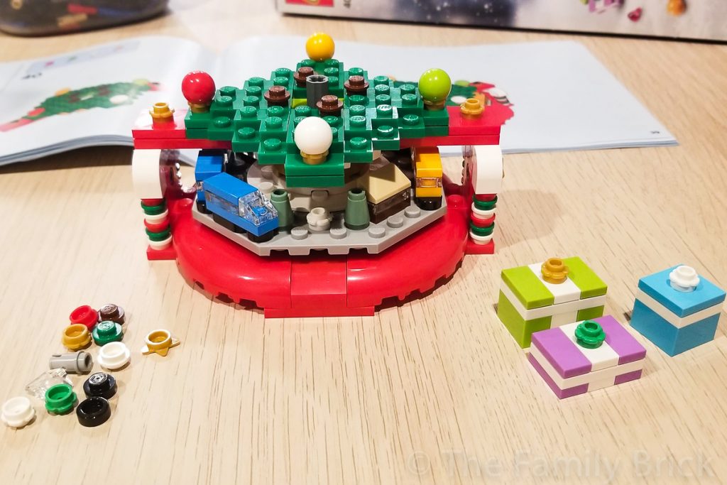 LEGO Christmas Tree Review - train and town rotating section