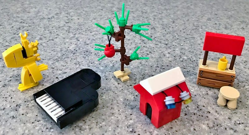 Charlie Brown Christmas Tree LEGO build idea 